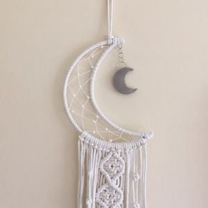 Boho Macrame Mooncatcher - Dreamcatcher wall decor